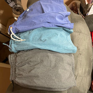 Tommy bahamas activewear shorts boy XL